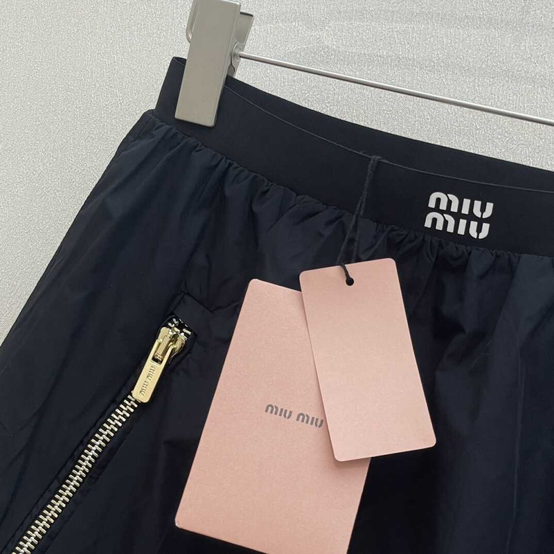 Miu Miu Zipped Short Skirts Black