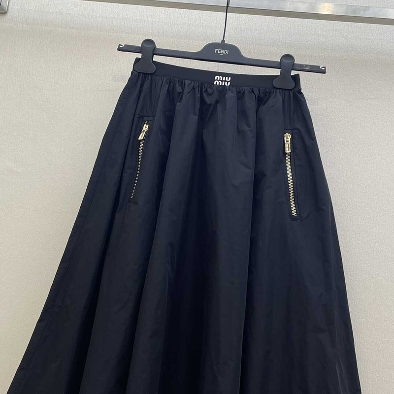 Miu Miu Zipped Long Skirts Black