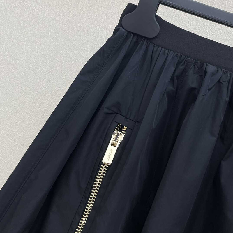 Miu Miu Zipped Long Skirts Black