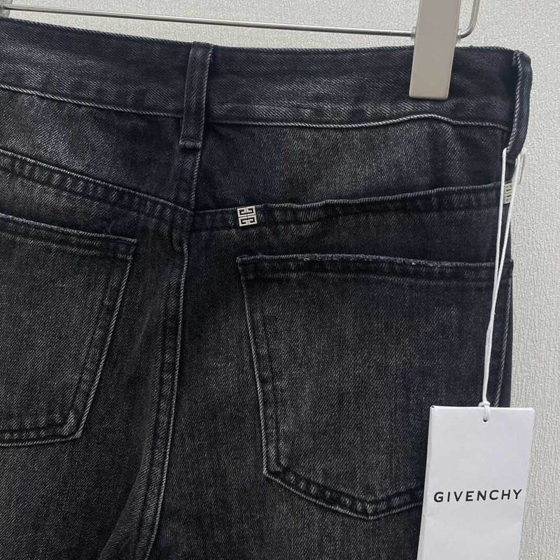 Givenchy Straight-Leg Distressed Jeans Black