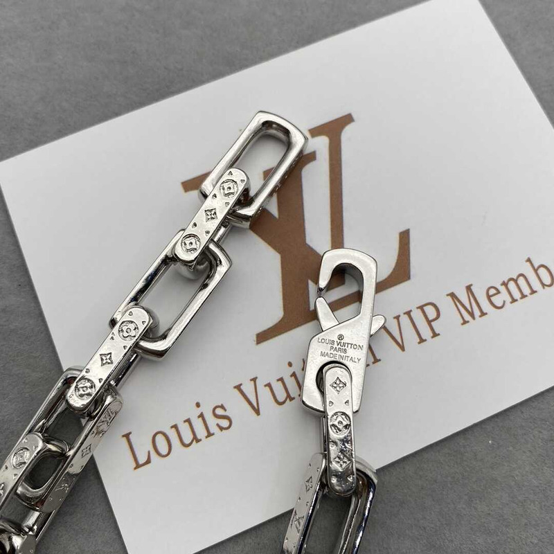 l**is V*t*n monogram mens bracelets silver