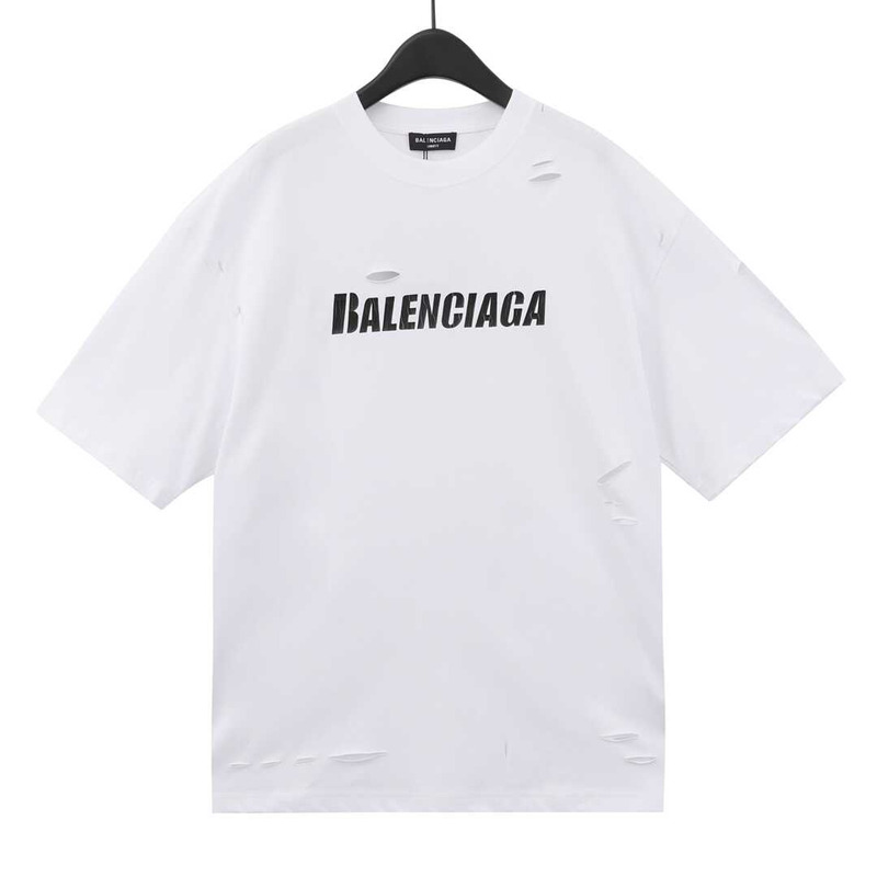 Ba*len*cia*ga caps t-shirt boxy fit in white