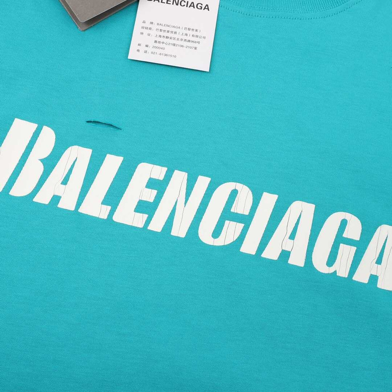 Ba*len*cia*ga caps t-shirt boxy fit in blue