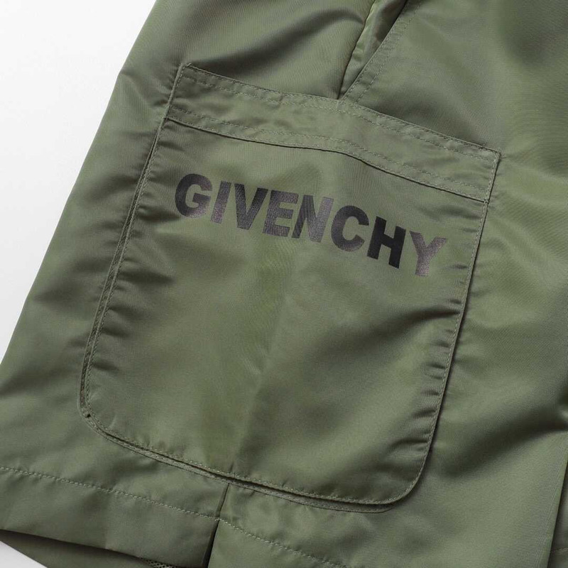 Givenchy Logo Shorts With Pockets Army Green