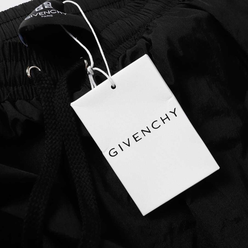 Givenchy Shorts With Pockets Black