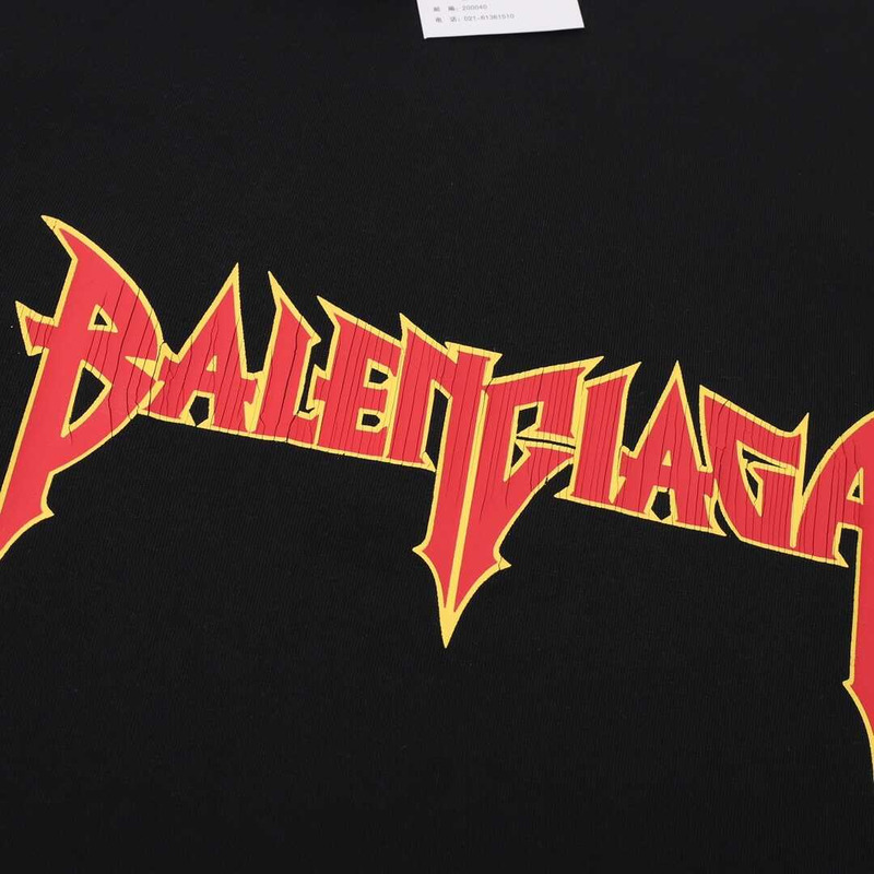 Ba*len*cia*ga camiseta logo splatter t-shirt in black