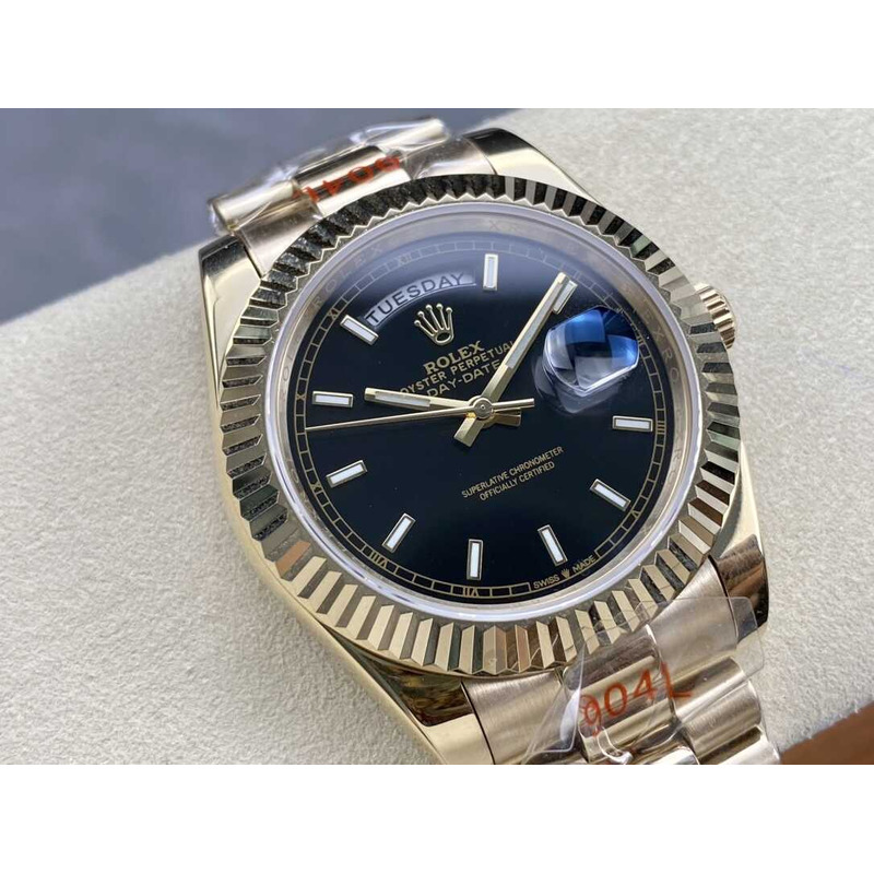 Rolex Day-Date 228238 Watches