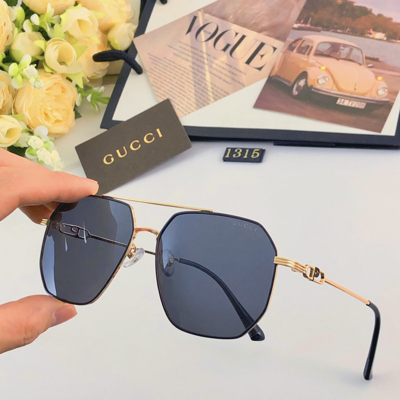 G*u*i geometric frame sunglasses in golden