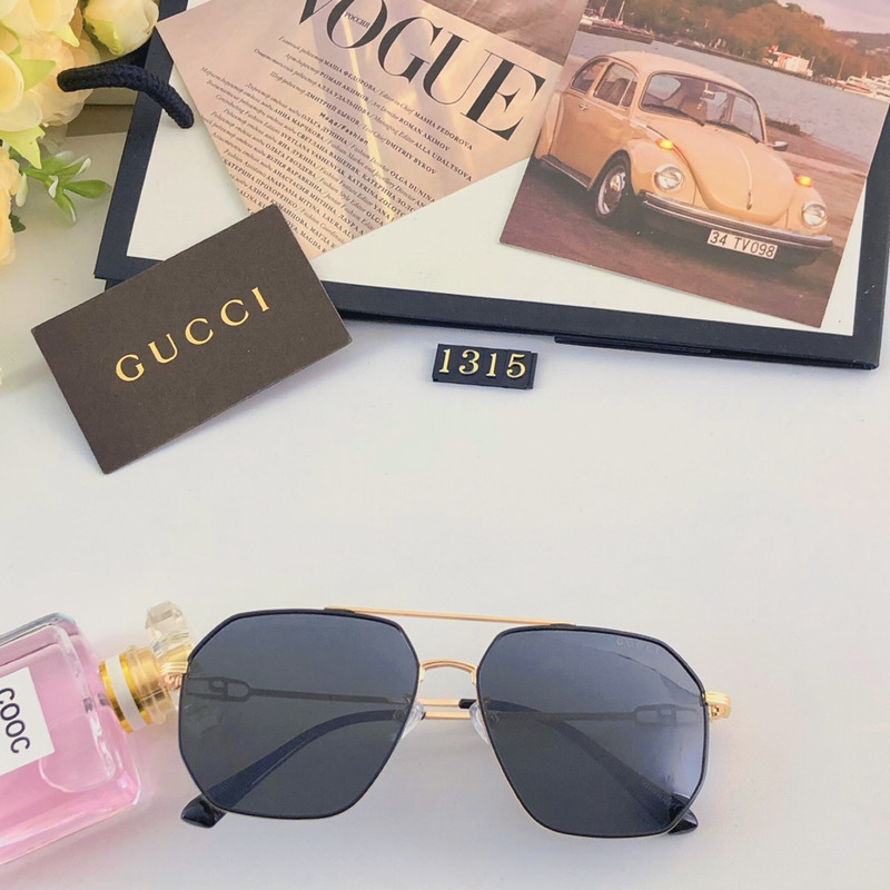 G*u*i geometric frame sunglasses in golden