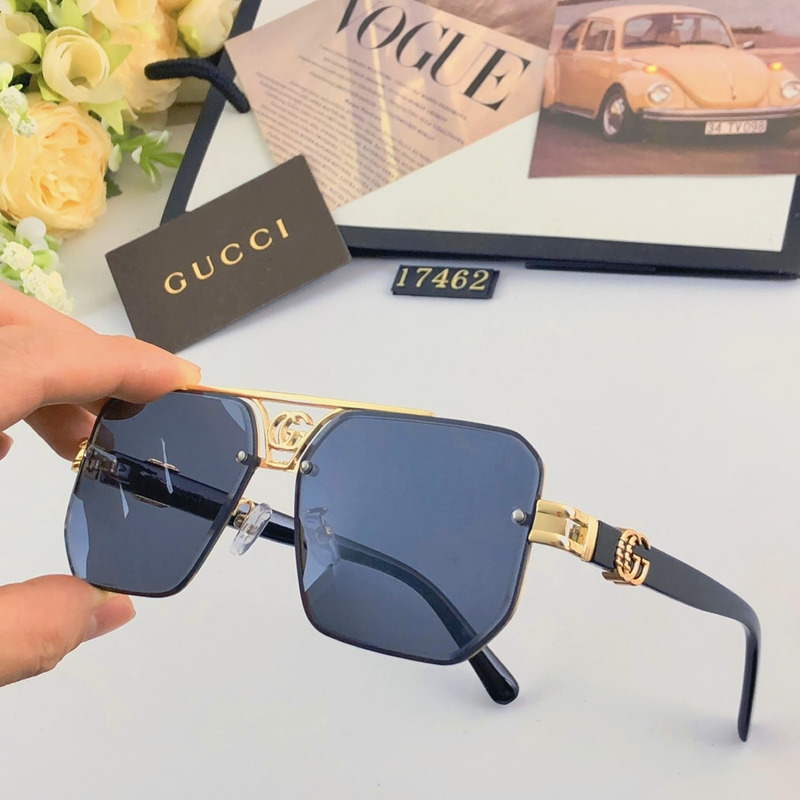 G*u*i aviator frame sunglasses in black