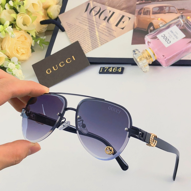 G*u*i aviator frame sunglasses in black