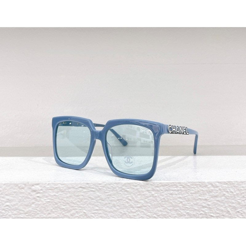 Ch*el square sunglasses blue