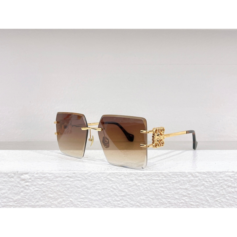 Loewe Vintage Rectangle  Retro Square  in Golden