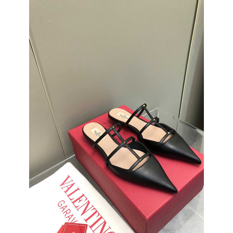 Valentino Garavani Smooth Leather Rockstud Wispy Mules