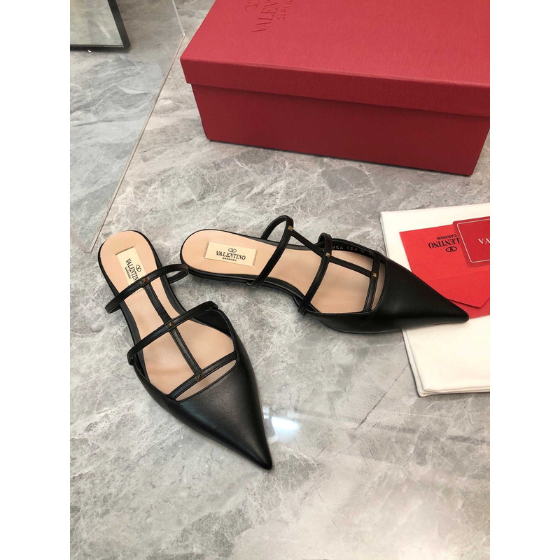 Valentino Garavani Smooth Leather Rockstud Wispy Mules