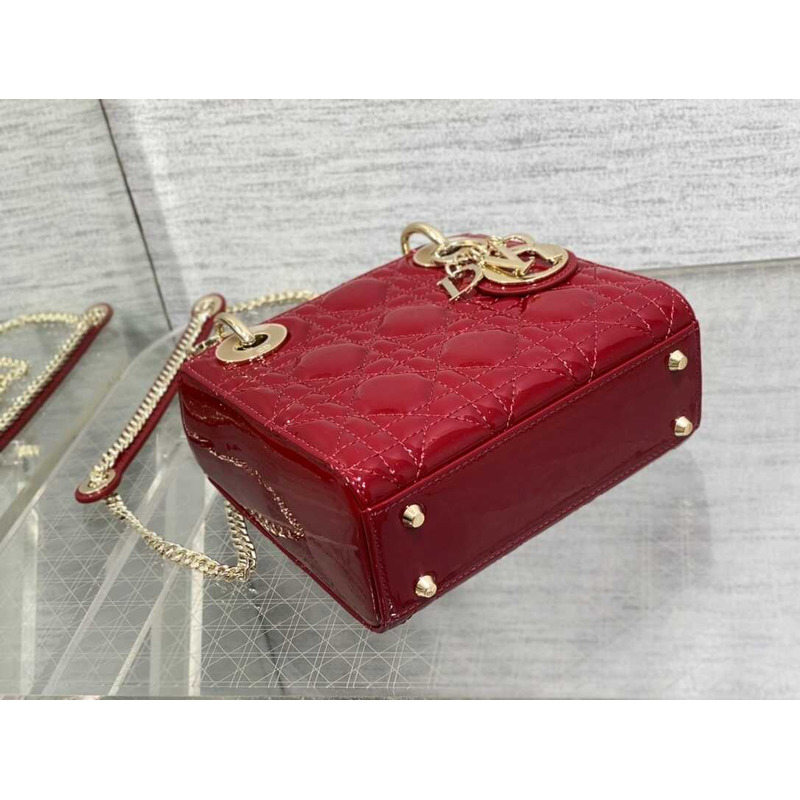 D*or red and gold patent leather toffee three compartment chain bag