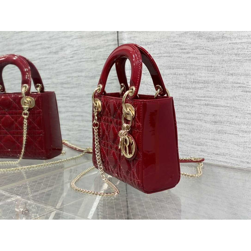 D*or red and gold patent leather toffee three compartment chain bag