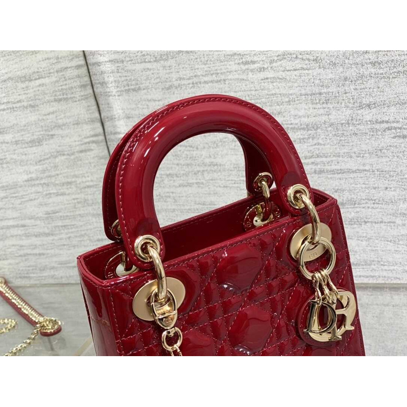 D*or red and gold patent leather toffee three compartment chain bag