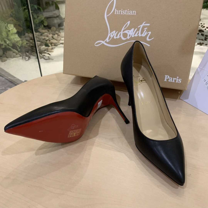 Ch**an louboutin pumps heels black