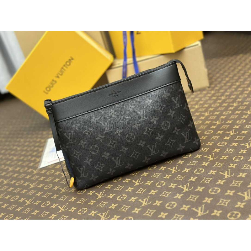 l**is V*t*n voyage souple grey / black monogram bag