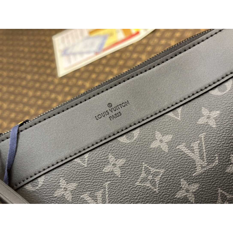 l**is V*t*n voyage souple grey / black monogram bag