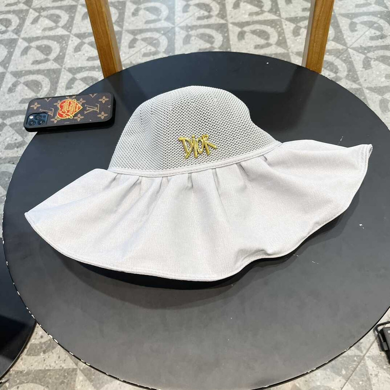 D*or logo bucket hat in white