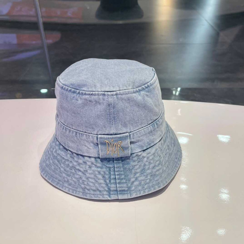 D*or logo bucket hat in blue