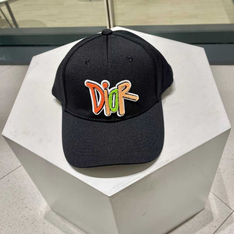 D*or logo baseball cap in black