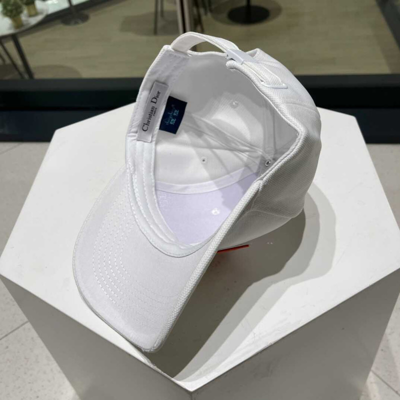 D*or logo baseball cap in white