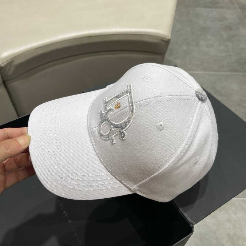 D*or x erl baseball cap white