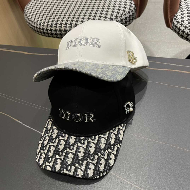 D*or logo oblique print cap