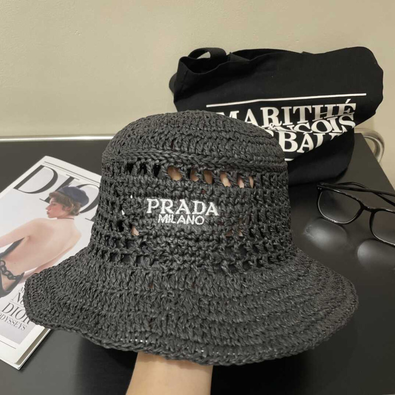 Pra*a woven fabric bucket hat in black