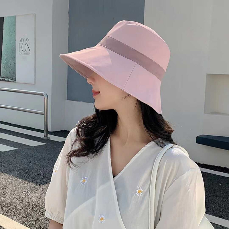 Pra*a bucket hat pink