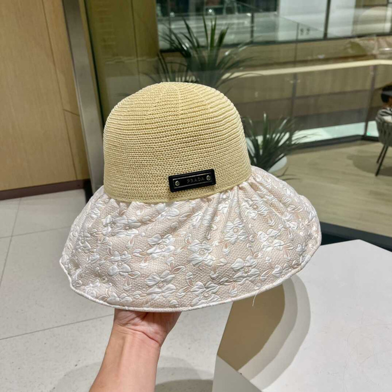 Pra*a wide bucket hat beige