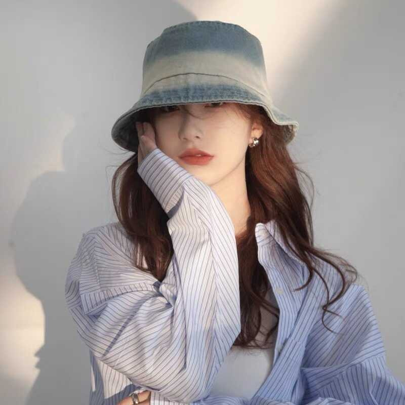 Pra*a denim bucket hat white and light blue