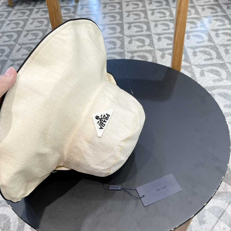 Pra*a bucket hat with bowknot white