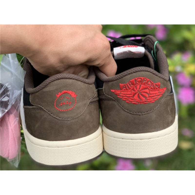 Jordan x Travis Scott Air Jordan 1 Low Sneakers Brown