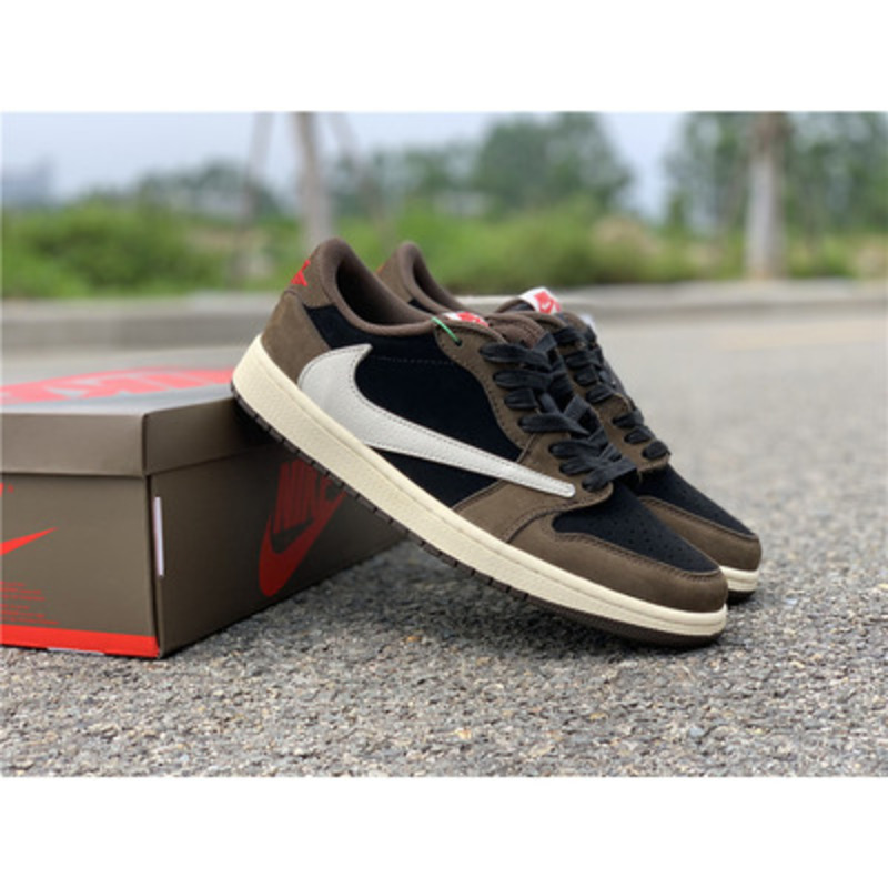 Jordan x Travis Scott Air Jordan 1 Low Sneakers Brown