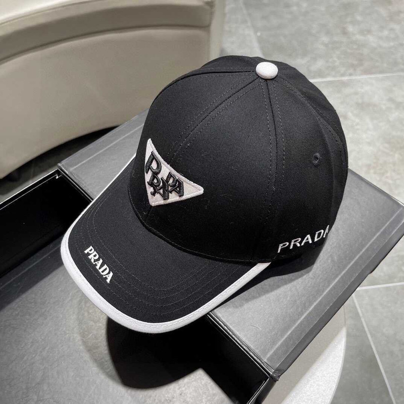 Pra*a  re-nylon baseball cap in black