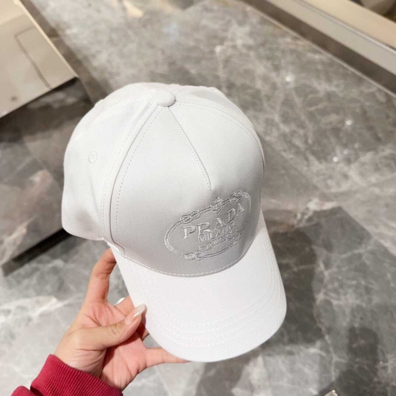 Pra*a  drill baseball cap in white