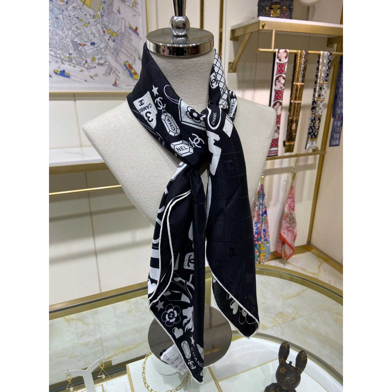 Ch*el square scarf in blue and white