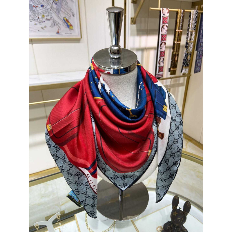 G*u*i flora print silk scarf in red and grey