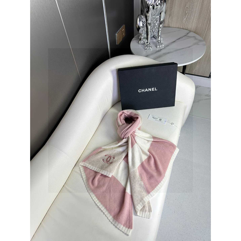 Ch*el cashmere scarf pink