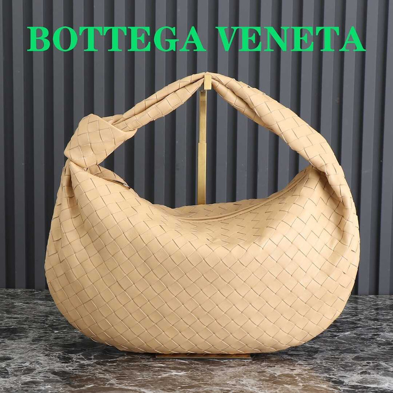 Bo*te*ga ve*ne*ta small jodie intrecciato leather shoulder bag porridge