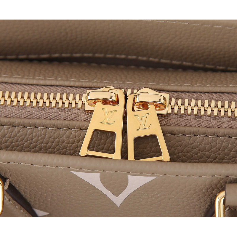 l**is V*t*n onthego east west bicolour monogram empreinte leather dove/cream