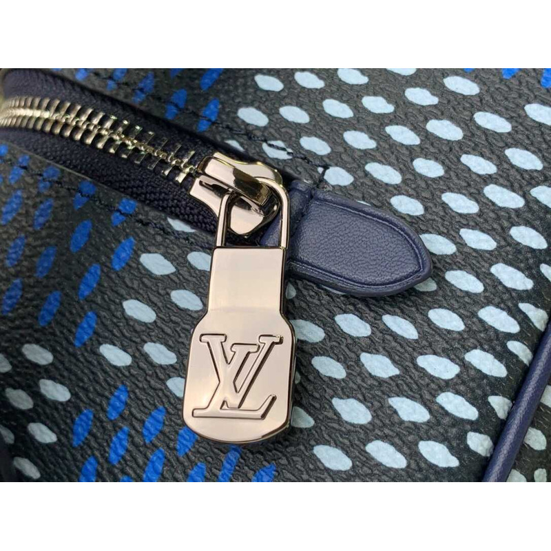 l**is V*t*n locket dopp kit damier heritage blue