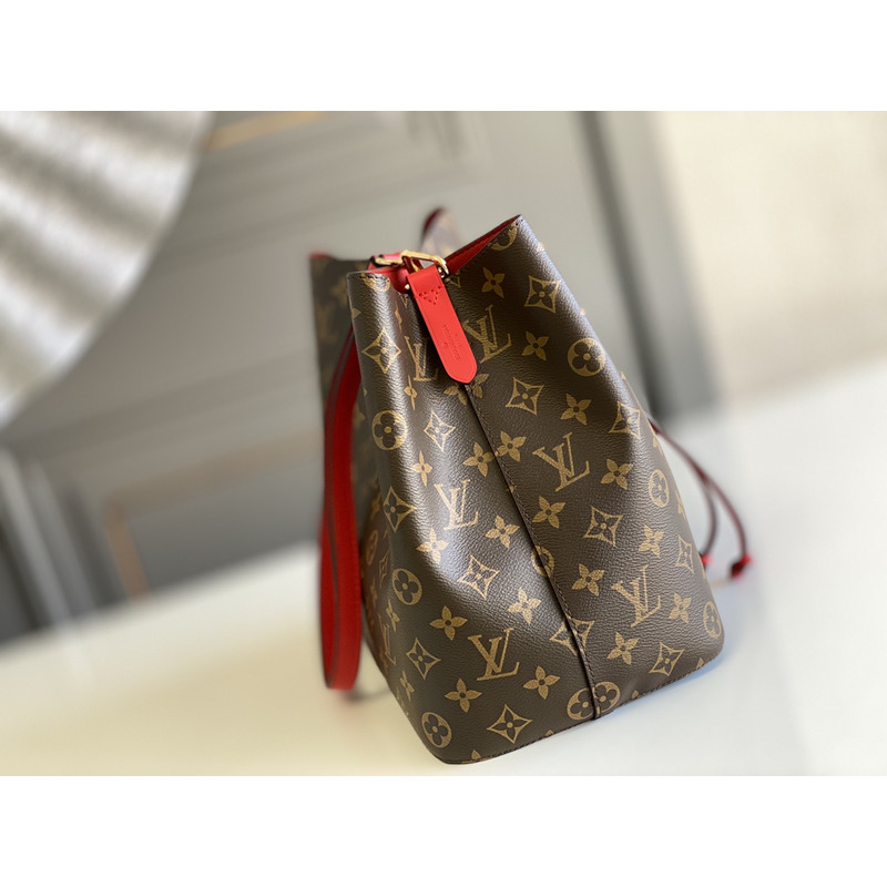 l**is V*t*n monogram neonoe mm bag