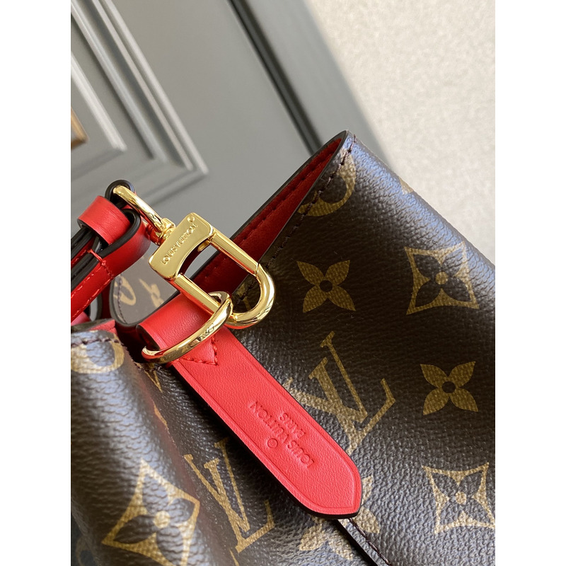 l**is V*t*n monogram neonoe mm bag