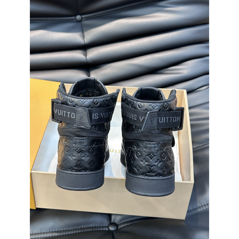 l**is V*t*n black hightop sneaker