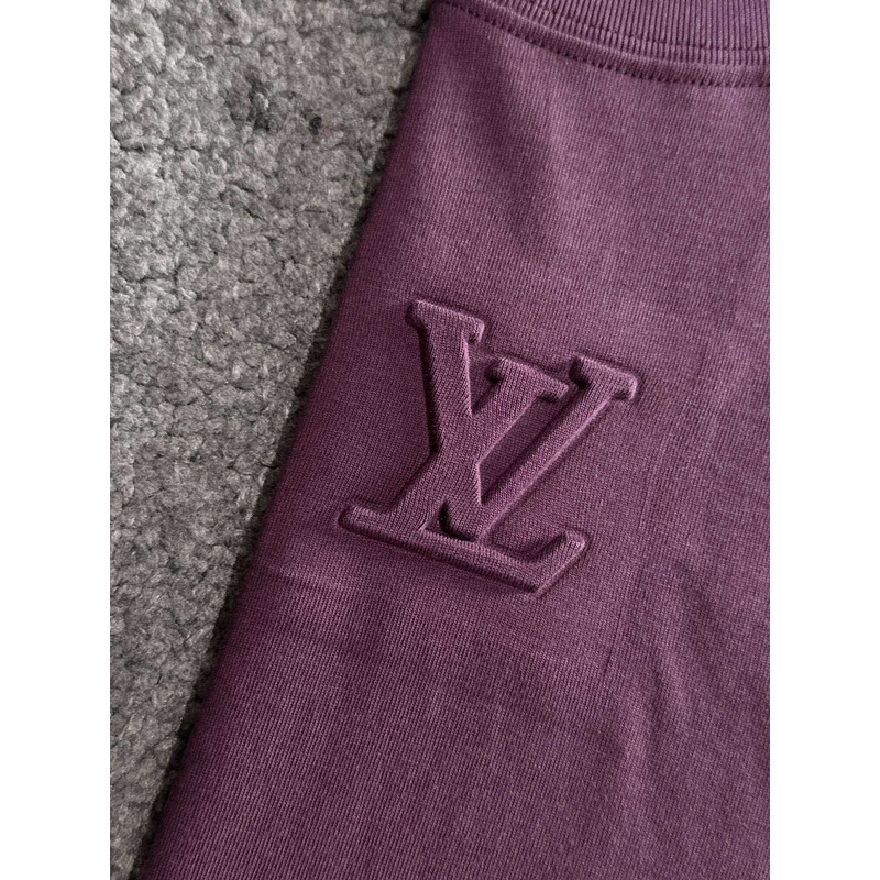 l**is V*t*n cotton t-shirt dark purple